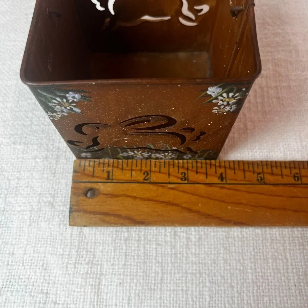 Vtg Bunny Cutout Tin Candle Holder Floral Handle Speckled Seasonal Decor Holiday